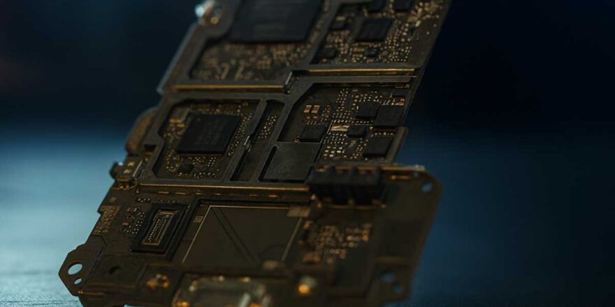 WP-MASTERING_FIRST-TIME_SILICON_SUCCESS